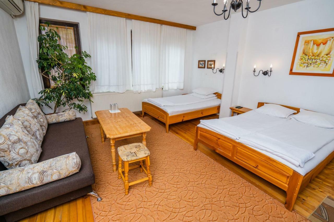 Toni'S Guest House Melnik  Luaran gambar
